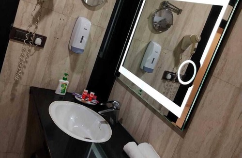 Deoghar Hotel | Hotel Baidyanath