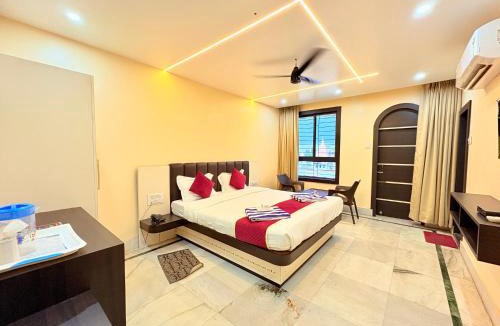 Tarapith Hotel | Hotel Bina Pani Tarapith