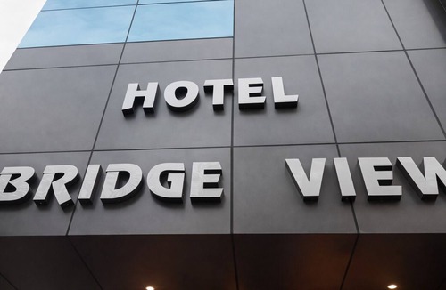 Kanpur Hotel | Hotel Bridge View