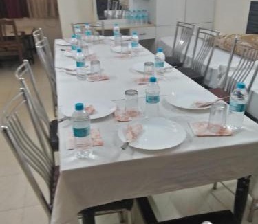 Padrauna Hotel | HOTEL BUDDHA