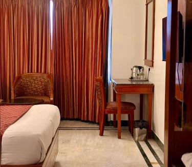 Chromepet House | Hotel Classic House