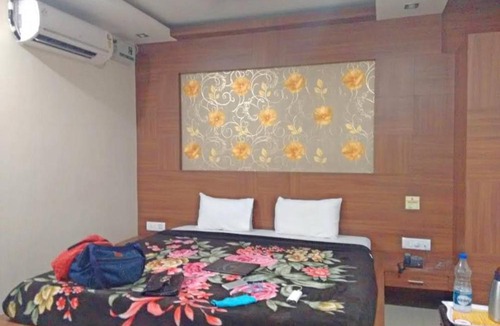 Deoghar House | Hotel Deoghar Palace, Deoghar