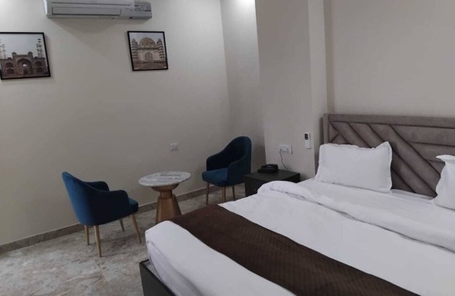 Jhotwara Hotel | Hotel Fortune Elevate