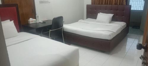 Dhaka Hotel | Hotel Golden Bird