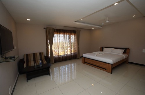 Vellore Hotel | Hotel Golden Gateway