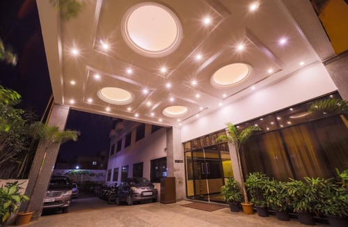 Chromepet Hotel | Hotel Grand Palace Chennai