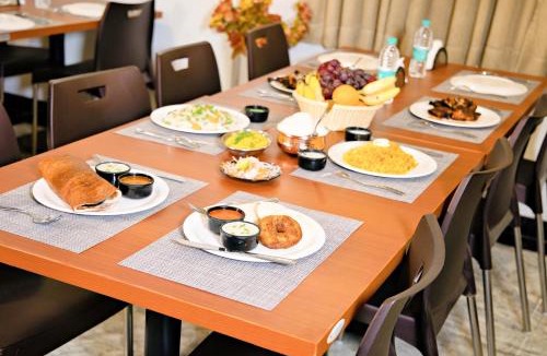 Chikkajala Hotel | Hotel Grand Villa