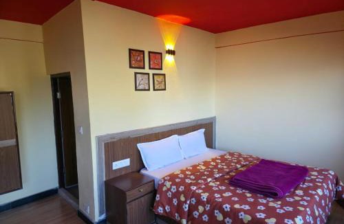 Darjeeling Hotel | Hotel Hill Grand Himalaya