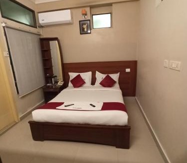 Perungudi Hotel | Hotel I-Way Residency Perungudi