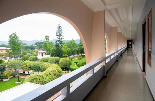 Imphal Hotel | Hotel Imphal by the Classic