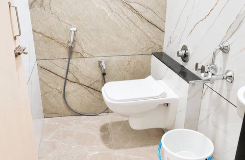 GIDC Hotel | Hotel Janata In Gujarat