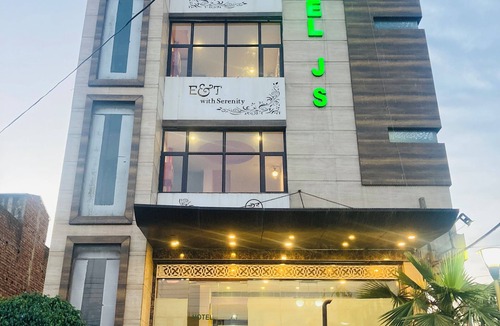 Dera Bassi Hotel | Hotel JS