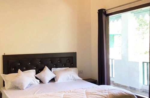 Jakh Hotel | Hotel Jungle Castle Resort Corbett