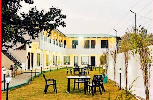 Jakh Hotel | Hotel Jungle Castle Resort Corbett