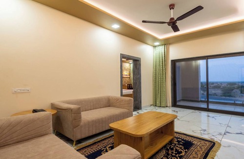 Pachpadra Hotel | Hotel Kaushal Regency - Pure Veg