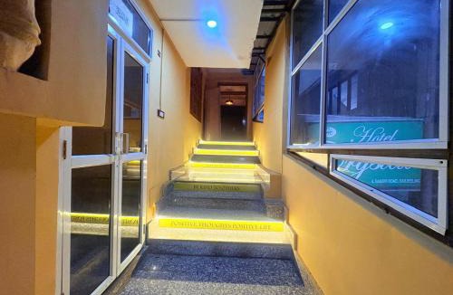 Darjeeling Hotel | Hotel Kundu By StayApart