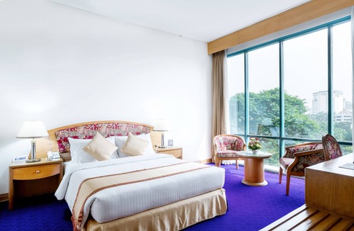 Gulshan Hotel | Hotel Lake Castle