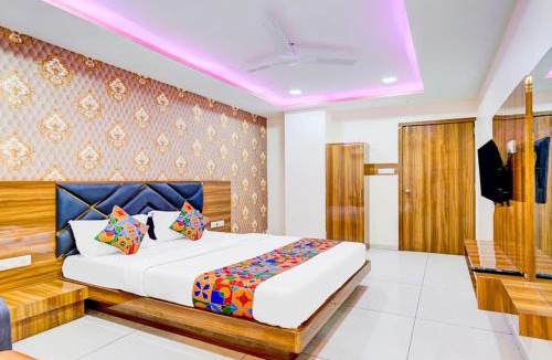 Vadodara Hotel | Hotel Lakeview Vadodara