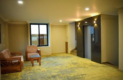 Thalassery Hotel | Hotel Manal Suites