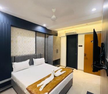 Ahmednagar Hotel | Hotel Mauli Lodging