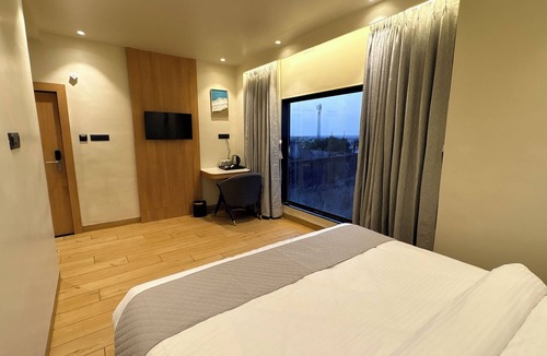 Sagar Hotel | Hotel Midas