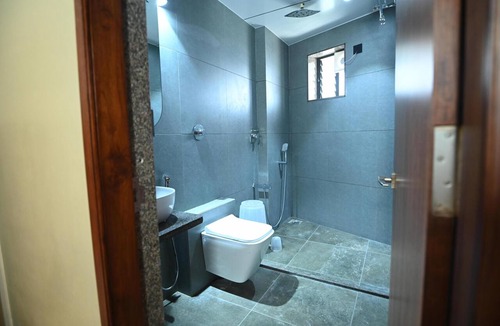 Bhinmal Hotel | Hotel Minaxi Palace