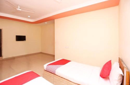 Raipur Hotel | Hotel O Ambuja City Centre Mall Formerly Amar Marriage Palace