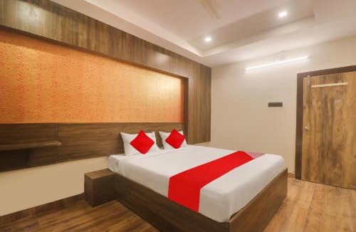 Hyderabad Hotel | Hotel O R Square Grand