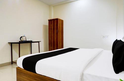 Rau Hotel | Hotel O SB 47