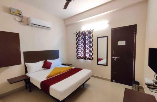 Manali Hotel | Hotel O Thirumangalam Metro Station Chennai