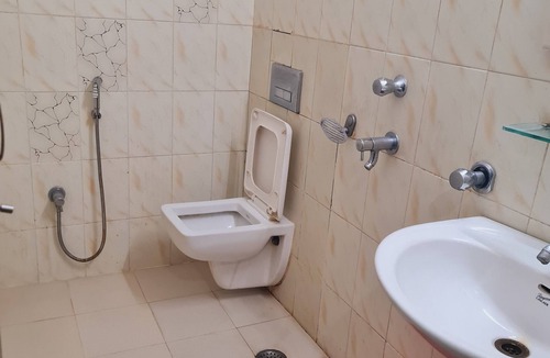 Bhadrak Hotel | Hotel Orion