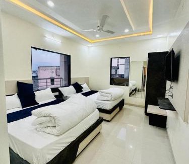 Khatu Hotel | Hotel Pujari