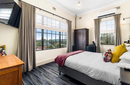 Queanbeyan Hotel | Hotel Queanbeyan Canberra