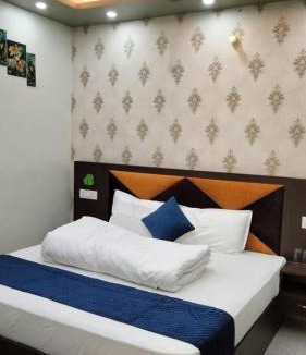 Ayodhya House | Hotel Ramayanam palace