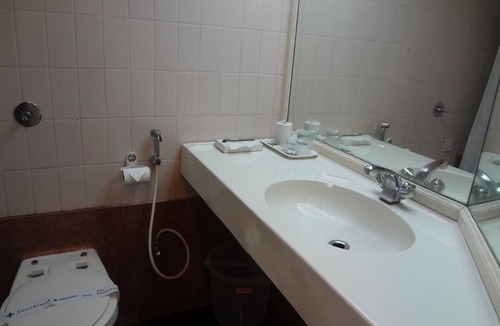 Bandra West Hotel | Hotel Rang Sharda