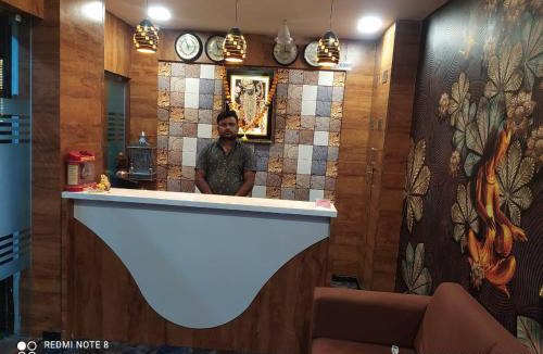 Vadodara Hotel | Hotel Red Rose