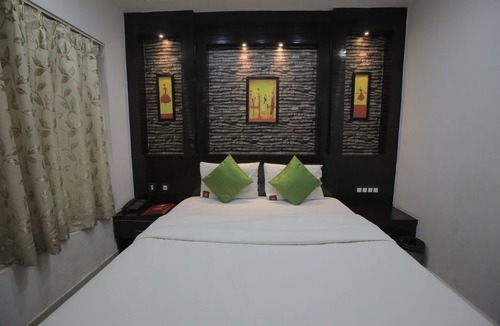 Durgapur Hotel | Hotel Rio Inn Trimbakeswer