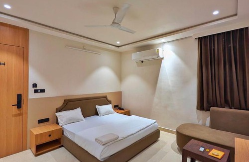 Kota Hotel | Hotel River Front