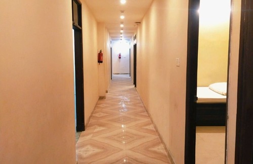 Varanasi Hotel | Hotel Royal Pavalion