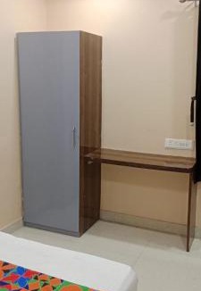 Kolkata House | Hotel royale