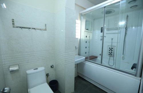 Gandhi Nagar Hotel | Hotel RR International