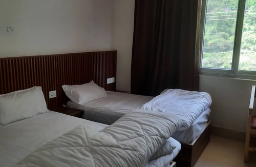 Shivanandi Hostel | Hotel RRR