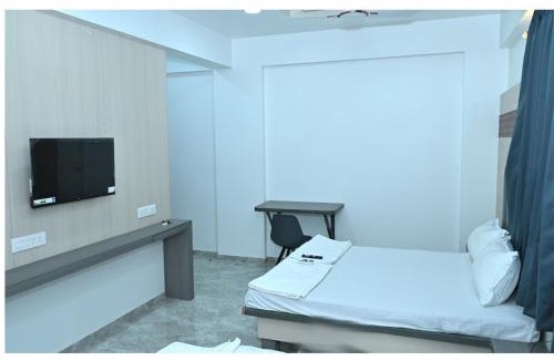 Junnar Hotel | HOTEL RUDRANSH Regency