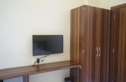Mahalunge Ingale Hotel | Hotel Sai Sharada