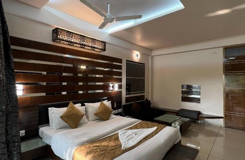 Kolhapur Hotel | Hotel Samrat, Kolhapur