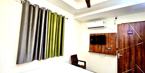Khurja Hotel | Hotel Sangree