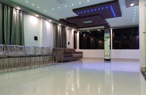 Deoghar Hotel | Hotel Shobhani