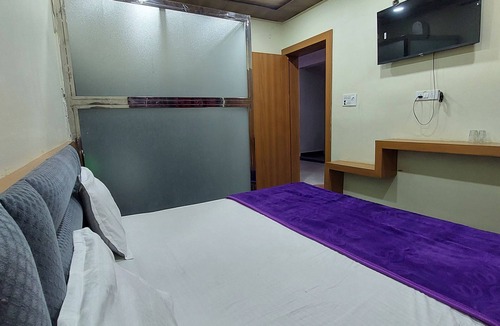 Orchha Hotel | Hotel Shree Ram Bhagwan