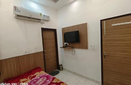Panipat House | Hotel Silver Star Opp Old Bus Stand Panipat