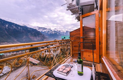Manali Hotel | Hotel Smugglers